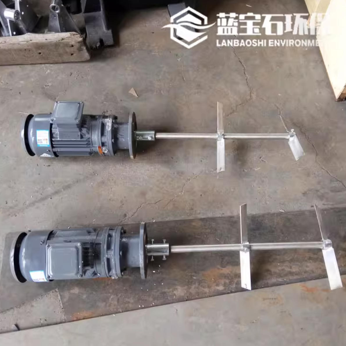 立軸式加藥攪拌機 | 頂進式BLD液體混合攪拌器