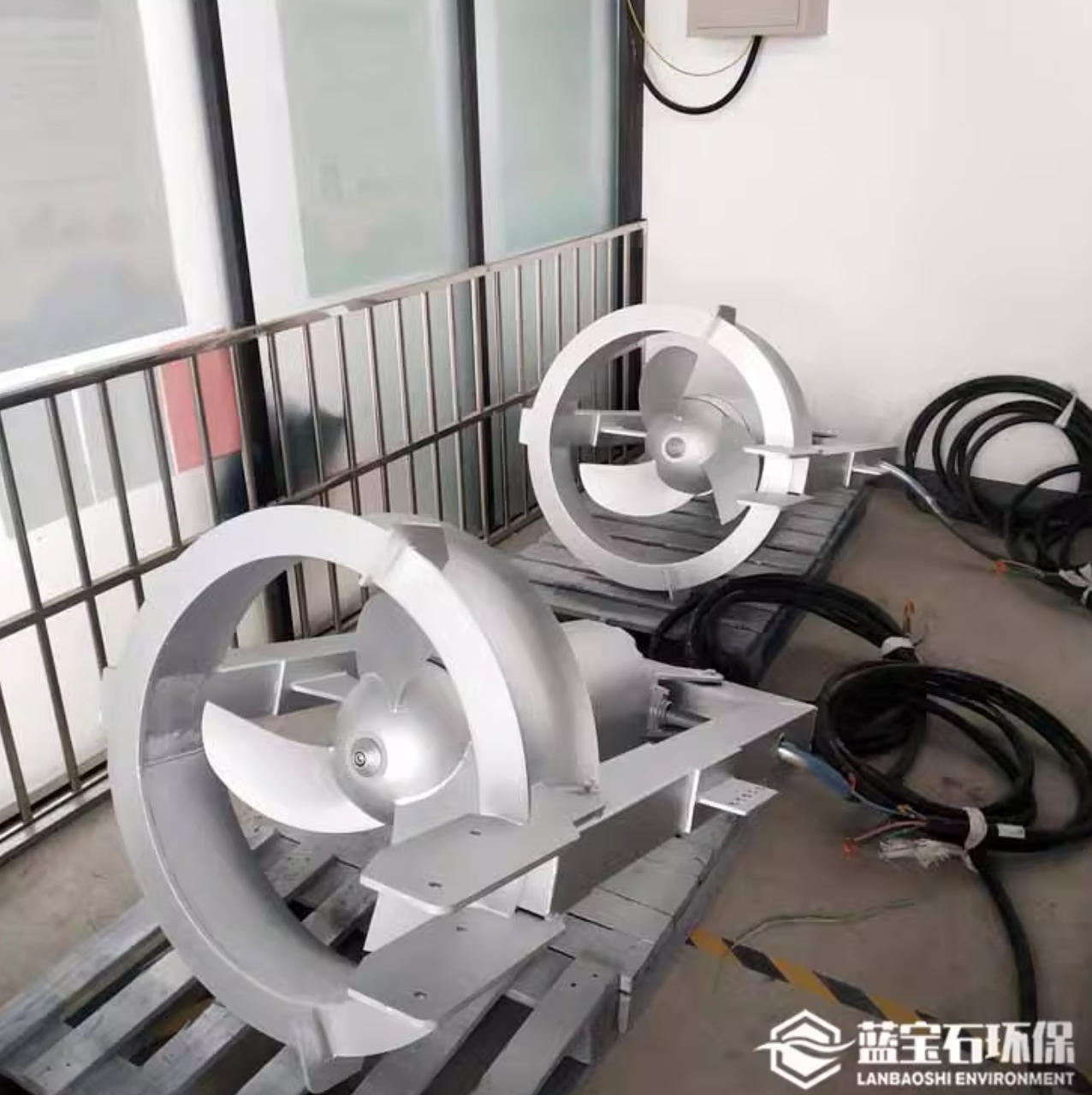 合作共贏 | 南京藍寶石環(huán)保攜手湖南合作伙伴，QHB3kw消化液污泥循環(huán)泵助力高效污水處理